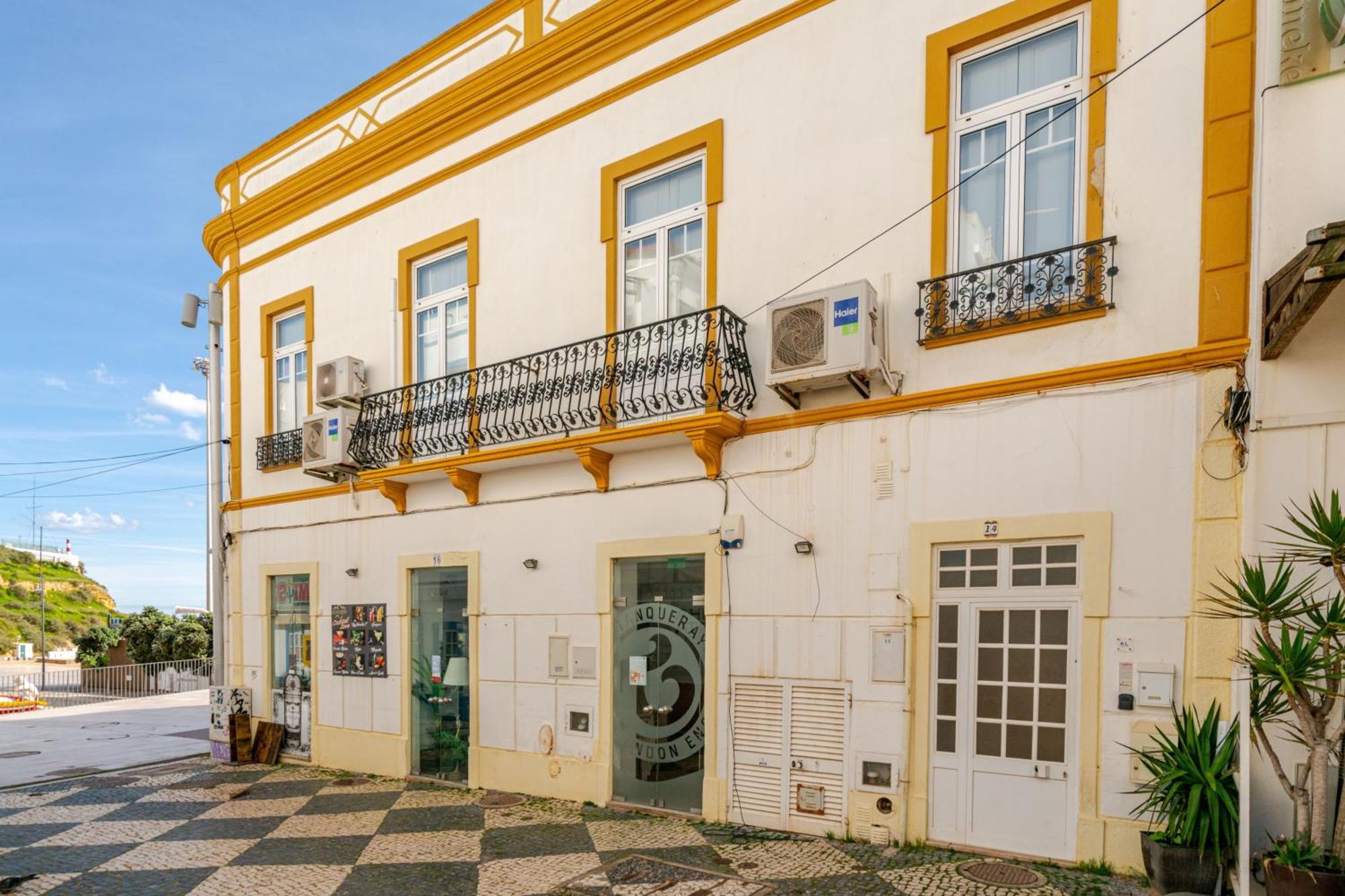 Down Town Beach House Albufeira Exteriör bild